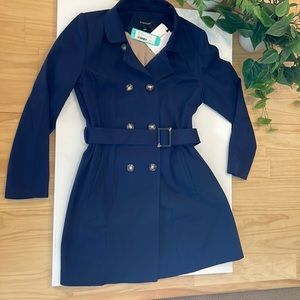 41 Hawthorn trench coat